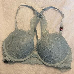 NWT Victoria’s Secret Baby Blue Lace Front Close Rhinestone Bra